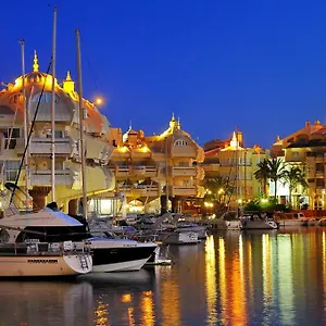https://puerto-marina-benalmadena-29631.es-andalucia.com